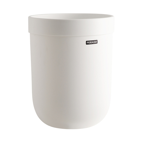 Streamlined and Practical: The Elegance of the Simple Cylinder Trash Can