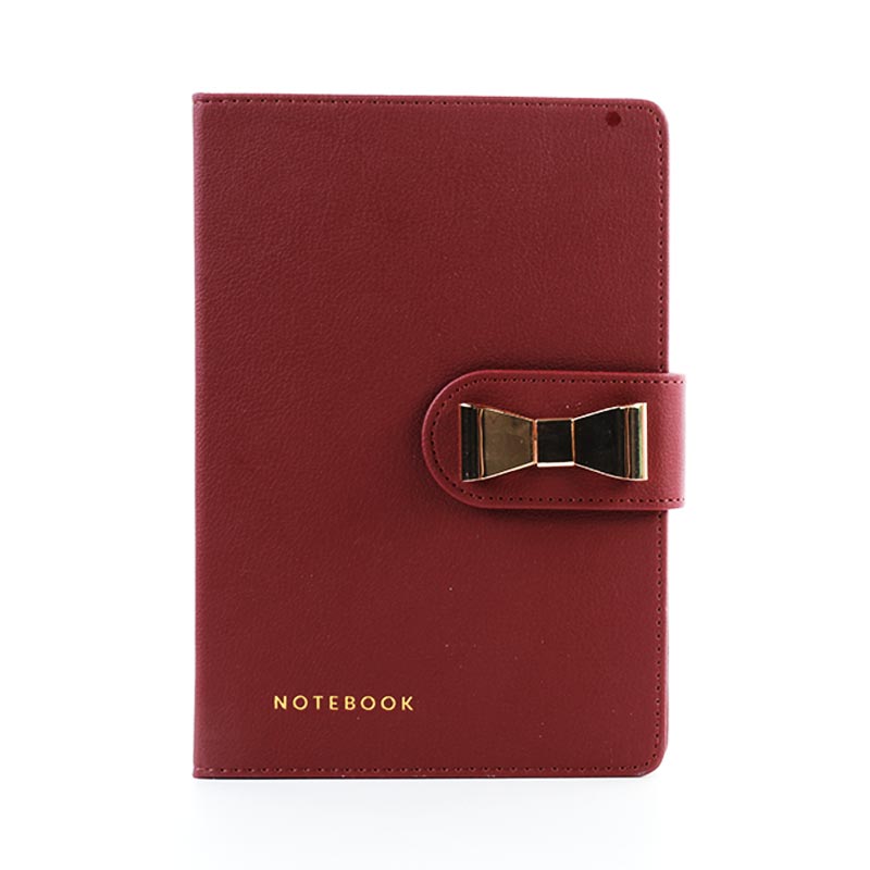 The Rise of the Personalized Leather Diary Notebook: A Symbol of Thoughtful Reflection and Style
